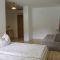 Turistična kmetija Mulej, Bled - Dvoulůžkový pokoj 3 s manželskou postelí a balkónem - Pokoj