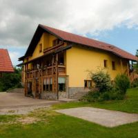 Turistična kmetija Ob izviru Krupe, Semič - Objekt