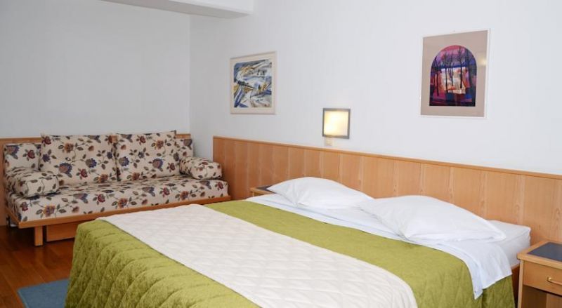 Casino & Hotel Korona, Kranjska Gora | Rezervacija v treh ...