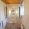 Pokoje Kranjska Gora 18503, Kranjska Gora - Dvoulůžkový pokoj 3 s manželskou postelí a společnou koupelnou -  