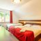 Guest House Hober, Prevalje - Trokrevetna soba 1 -  