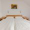 Tourist Farm Protner, Maribor - Dvoulůžkový pokoj 2 s manželskou postelí -  