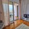 Apartamentos Izola 20977, Izola - Apartamento 1 con balcón y vistas al mar -  