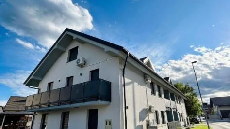 Apartamentos Kranj 22233, Kranj - Exterior