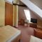 Zimmer und Ferienwohnungen Ptuj 552, Ptuj - Doppelzimmer 15 mit eigenem Bad - Zimmer