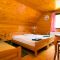 Turistická farma Perk, Logarska dolina, Solčava - Dvoulůžkový pokoj 3 s manželskou postelí - Pokoj