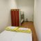 AdHoc Hostel, Ljubljana - Vierbettzimmer 2 mit Gemeinschaftsbad - Zimmer